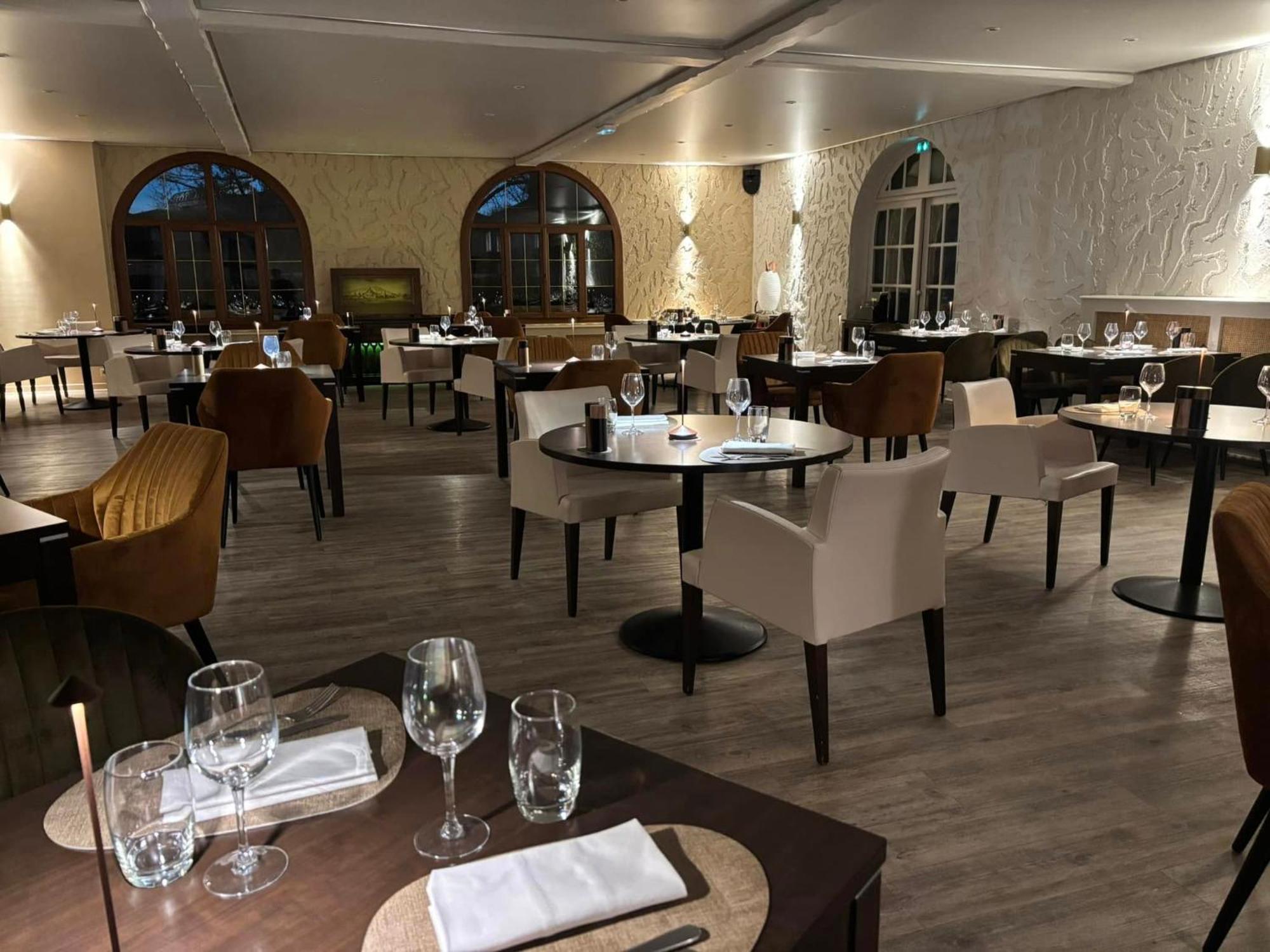 Holnon Sure Hotel By Best Western Saint-Quentin Ouest מראה חיצוני תמונה