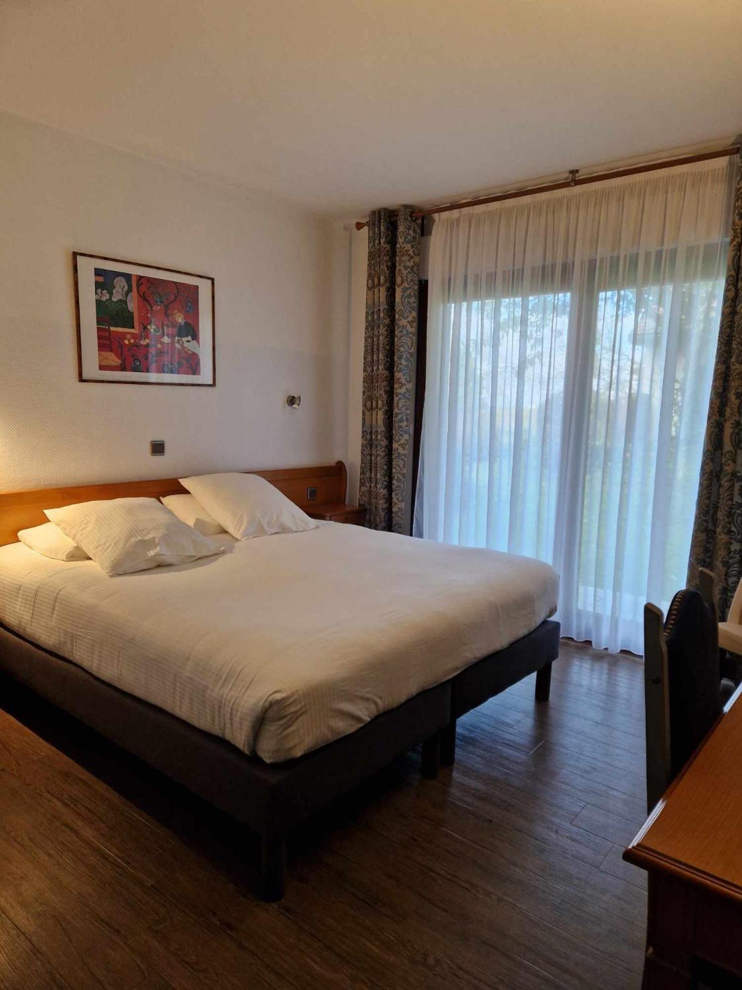 Holnon Sure Hotel By Best Western Saint-Quentin Ouest מראה חיצוני תמונה