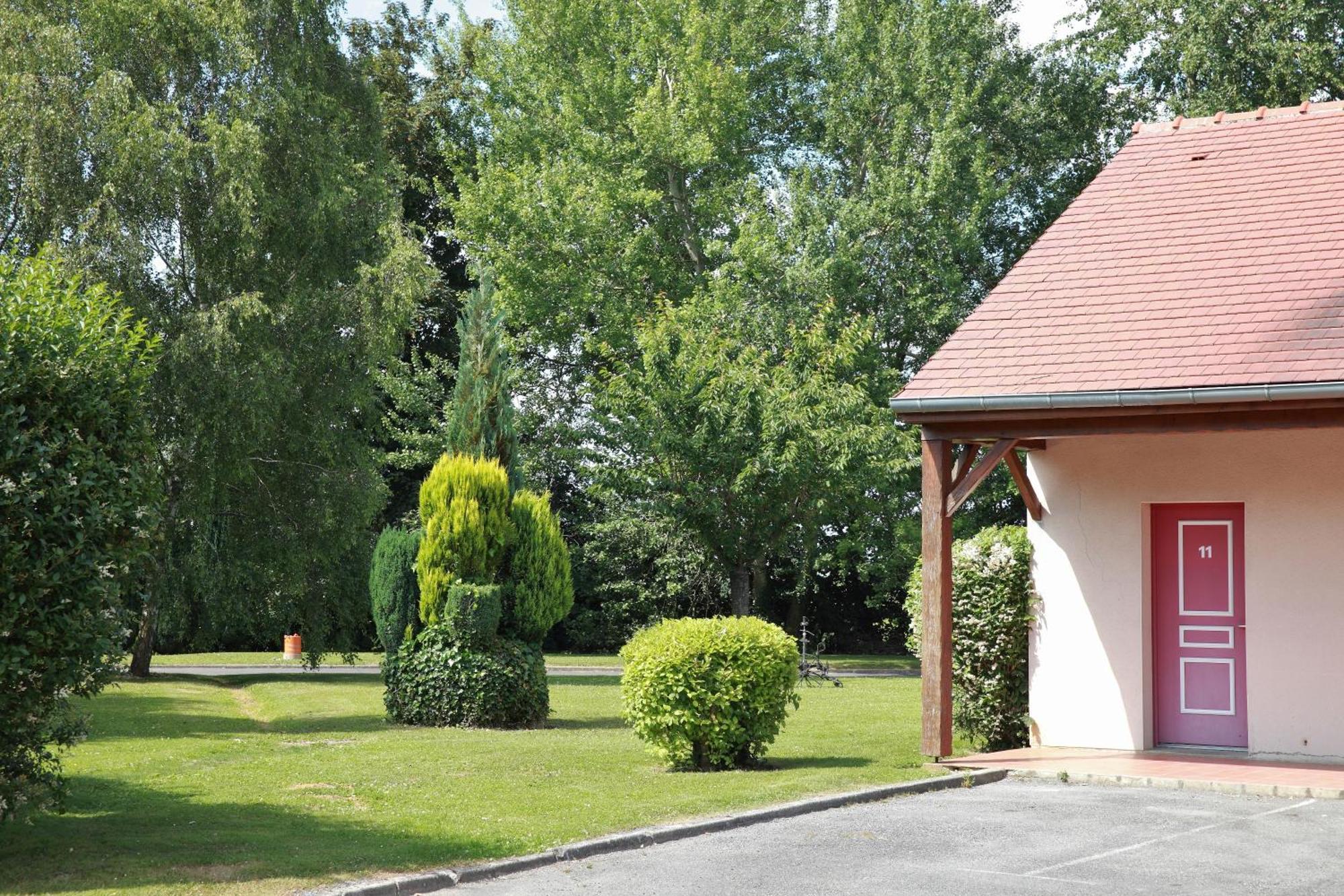 Holnon Sure Hotel By Best Western Saint-Quentin Ouest מראה חיצוני תמונה
