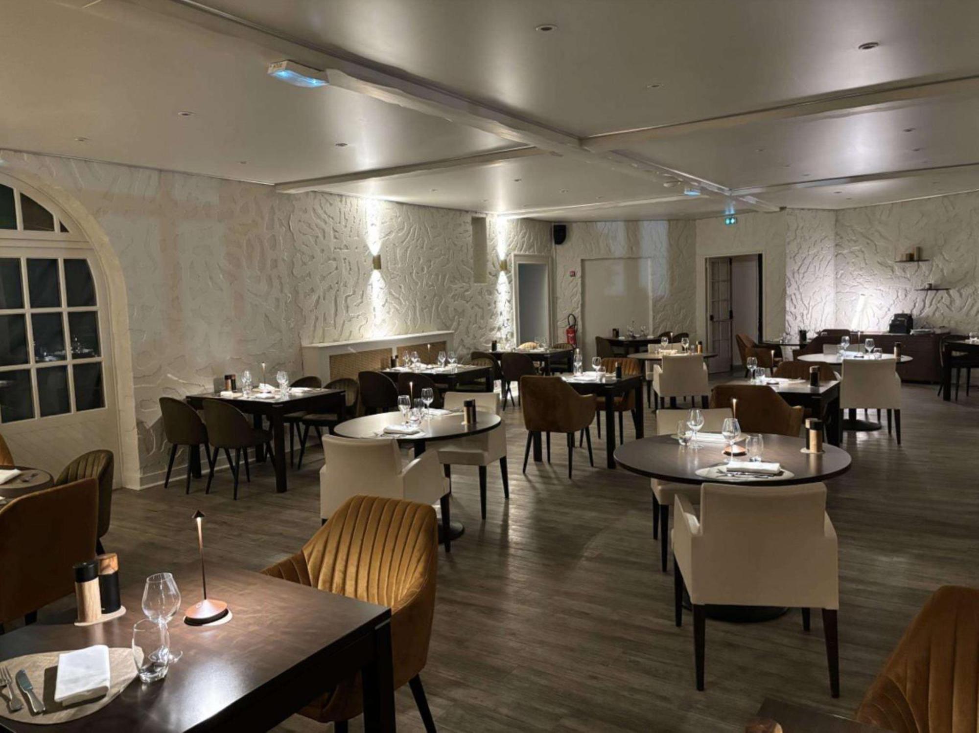 Holnon Sure Hotel By Best Western Saint-Quentin Ouest מראה חיצוני תמונה
