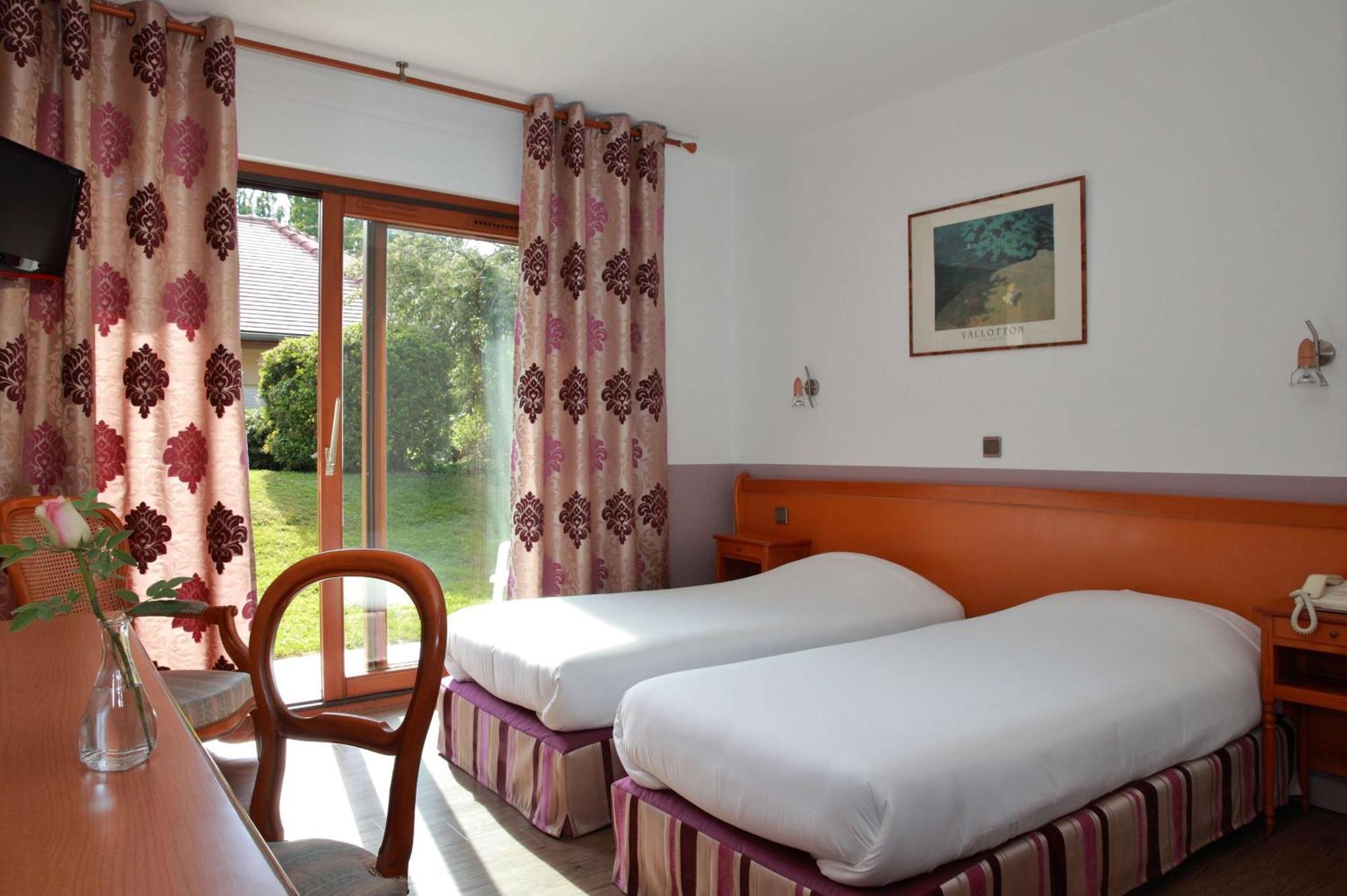 Holnon Sure Hotel By Best Western Saint-Quentin Ouest מראה חיצוני תמונה